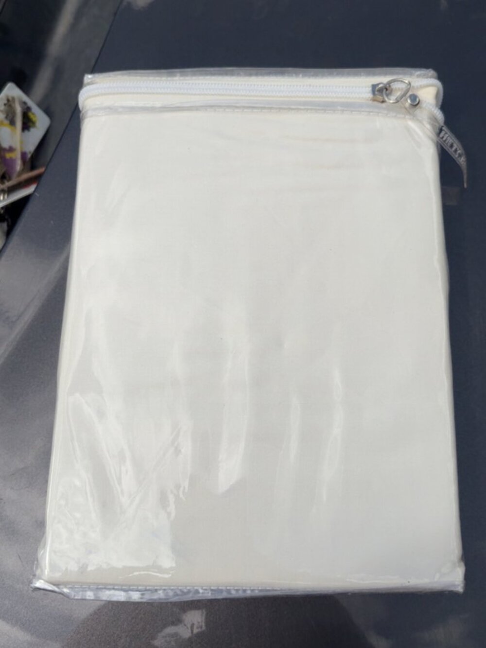 Hillcrest 300 Thread Count Cotton Pillowcases – Standard  Brand new - Picture 2 of 2